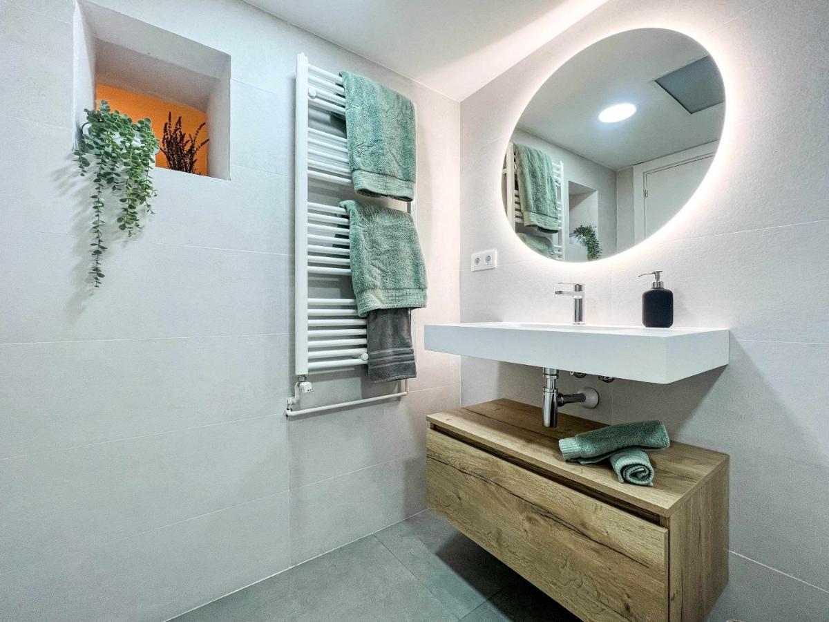 Casa Besalu Estudio En El Centro Del Pueblo Eksteriør billede