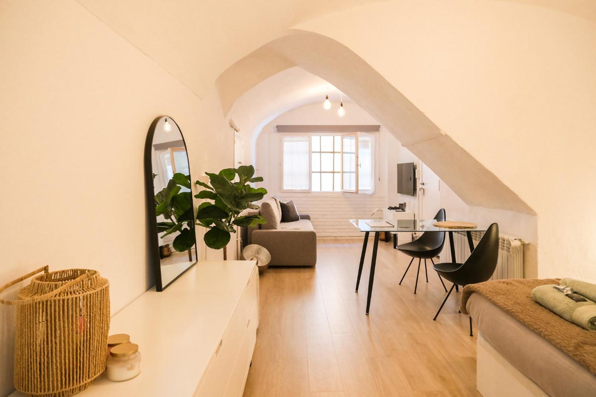 Casa Besalu Estudio En El Centro Del Pueblo Eksteriør billede